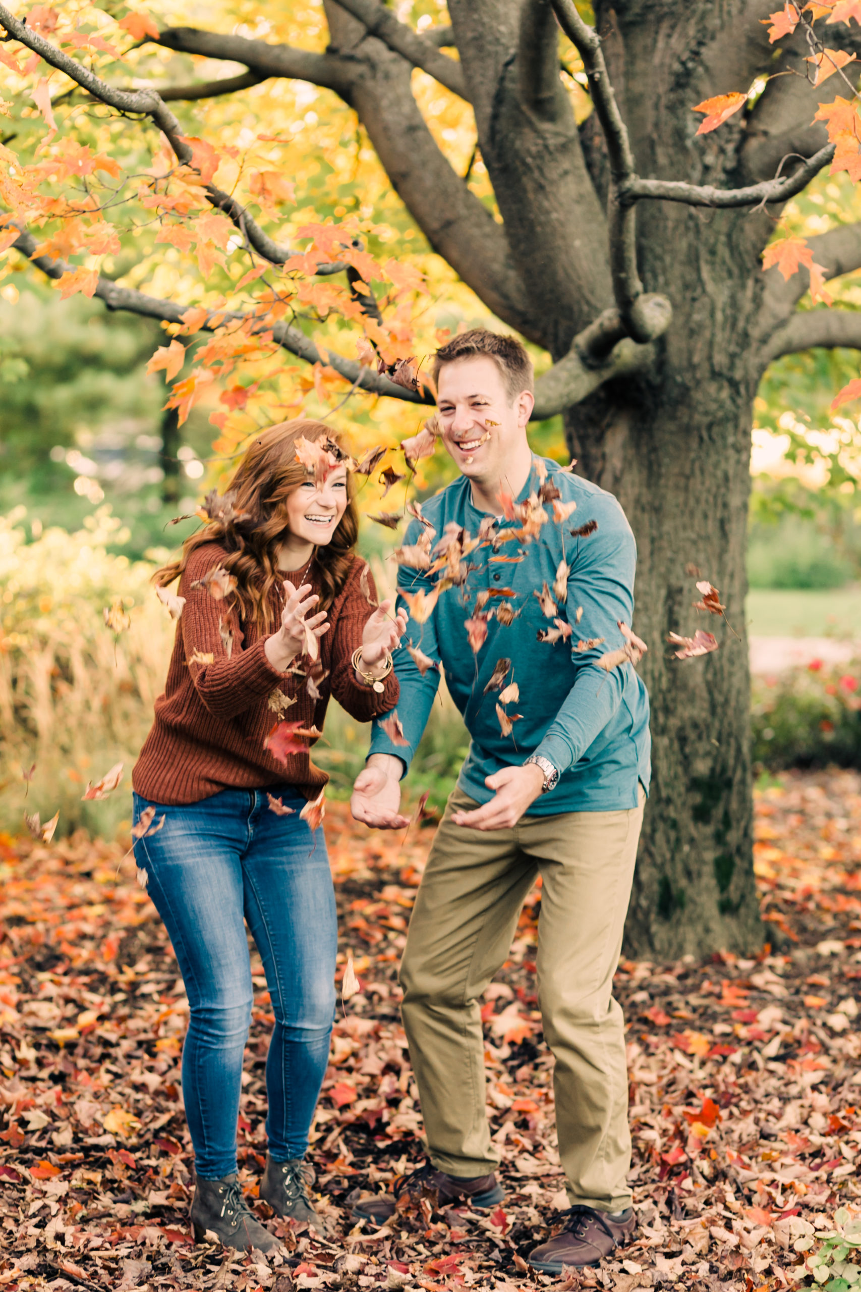 Fall Engagement Photos | Diana and Joey - janetdphotography.com