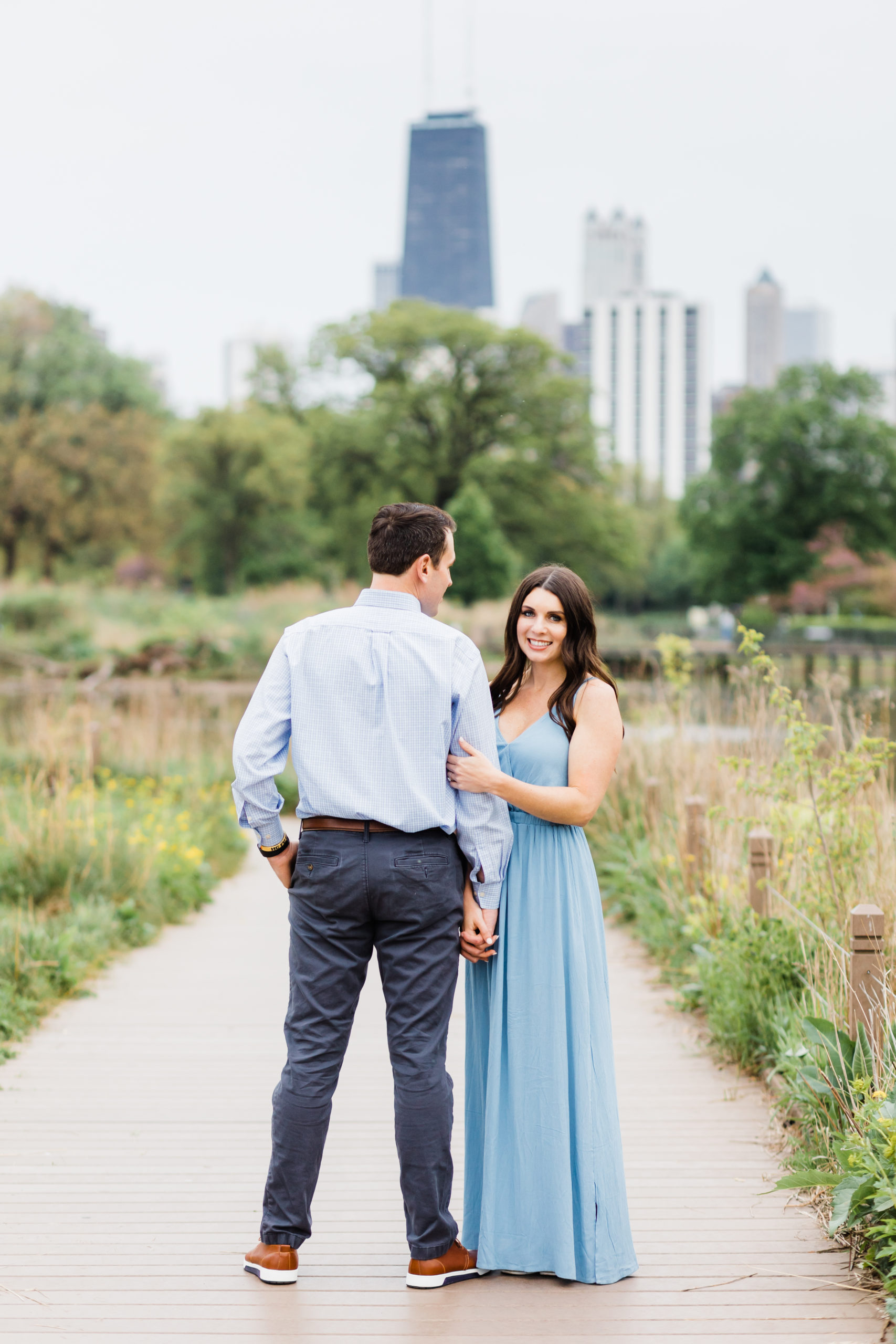 Lincoln Park Engagement Photos | Kim and James - janetdphotography.com